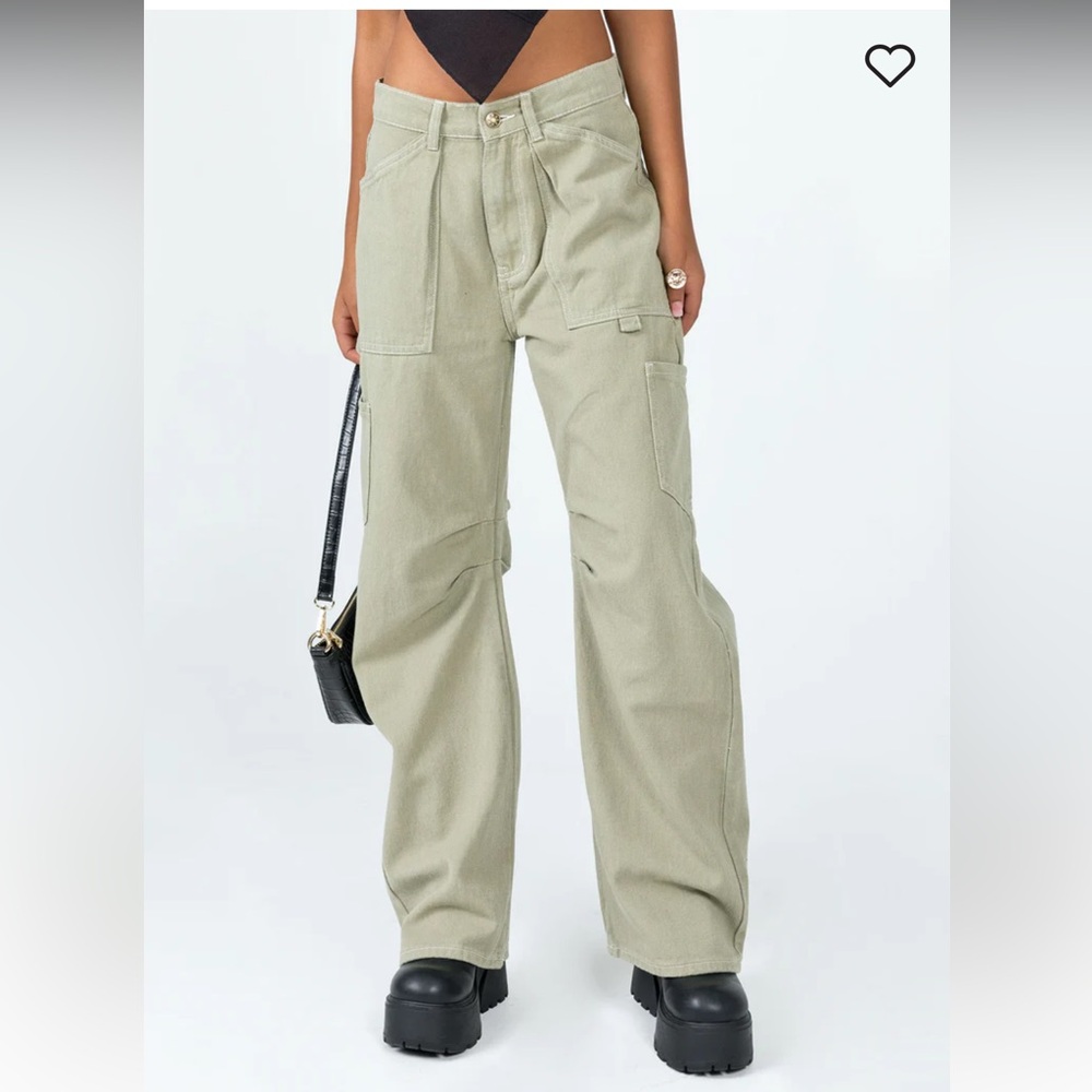 Light Green Cargo Jeans Lioness